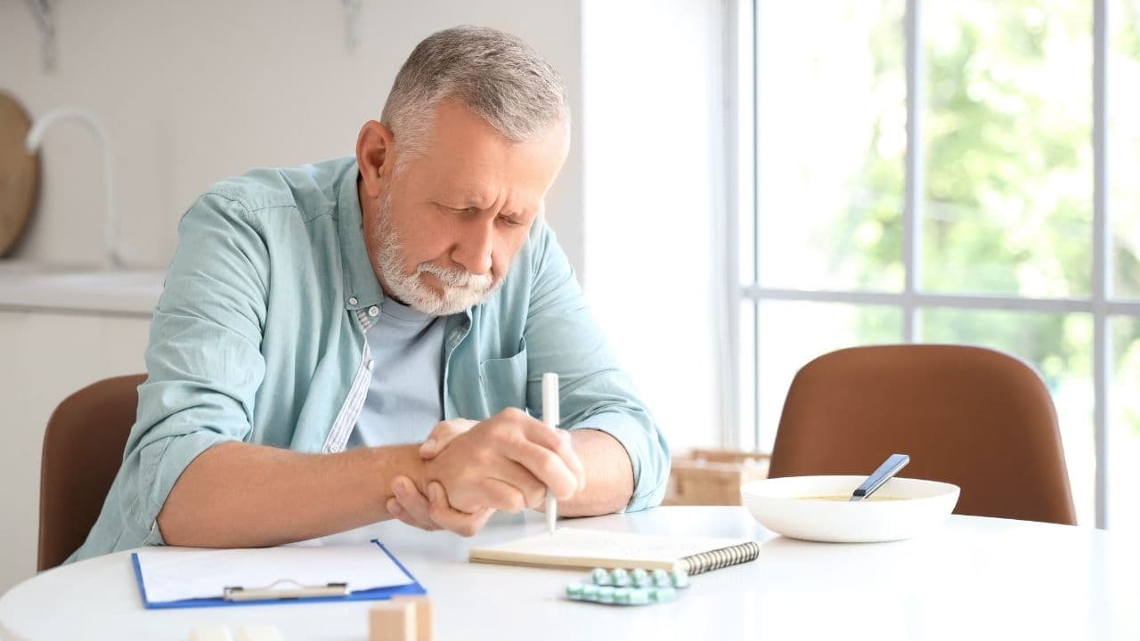 CID G20 (Parkinson) aposenta com adicional de 25% no valor?