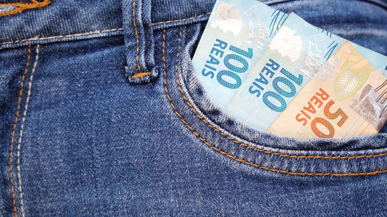 Salário mínimo atual: veja o valor atualizado em 2026