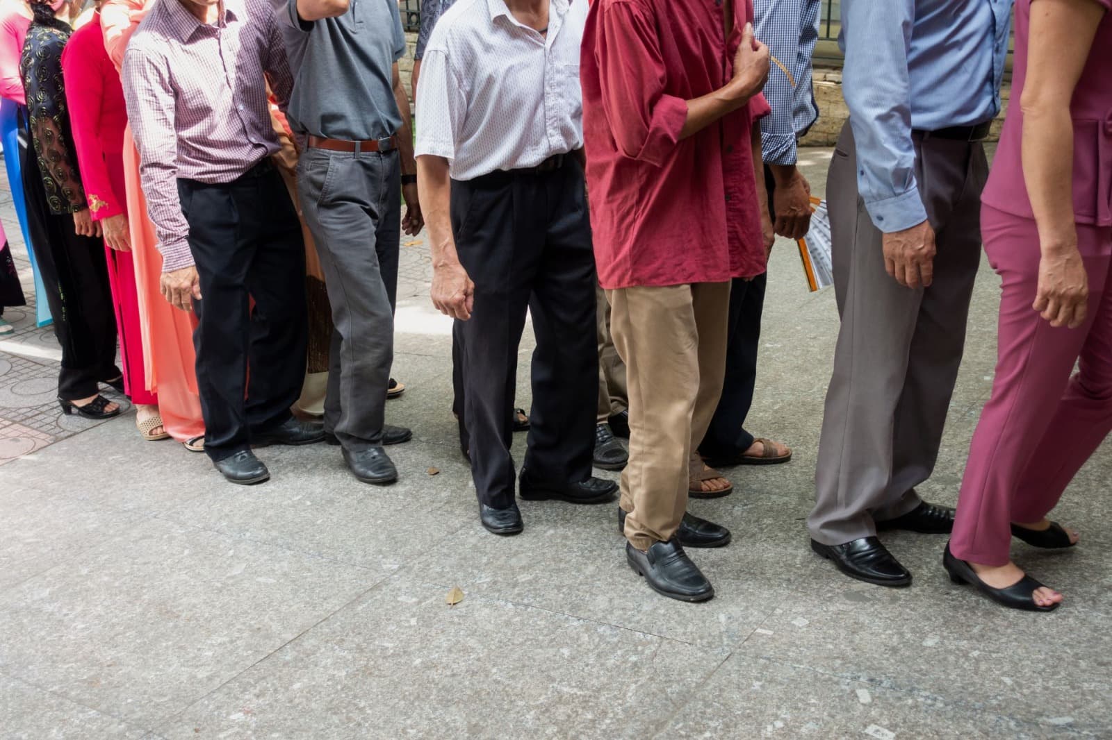 Fila de espera no INSS cai em 2024, diz relatório da Previdência Social