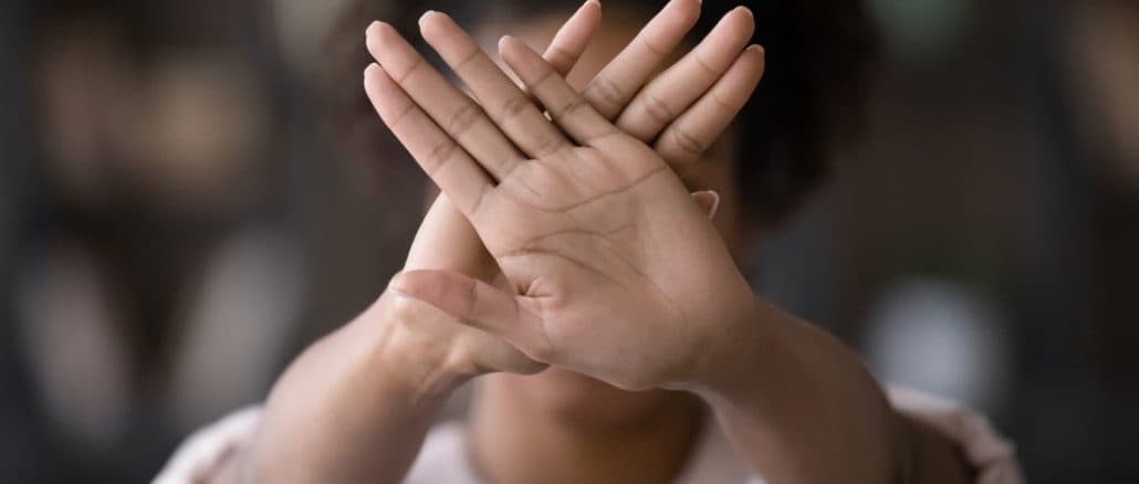 +350 Profissionais Capacitados no Combate à violência da mulher e tráfico humano