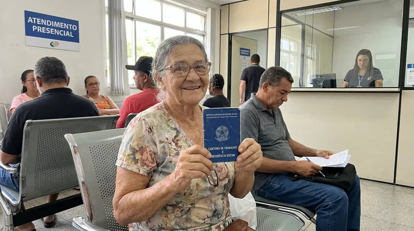 Carteira de Trabalho vale mais que o CNIS, diz o Conselho de Recursos