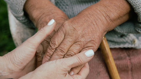 Cuidar de quem cuida: a aposentadoria do cuidador