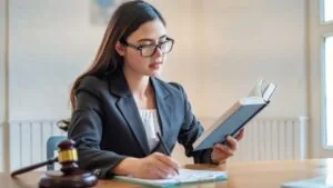 Quanto advogado cobra para aposentar cliente