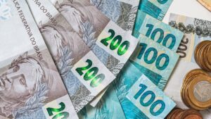 reajuste das aposentadorias acima do mínimo