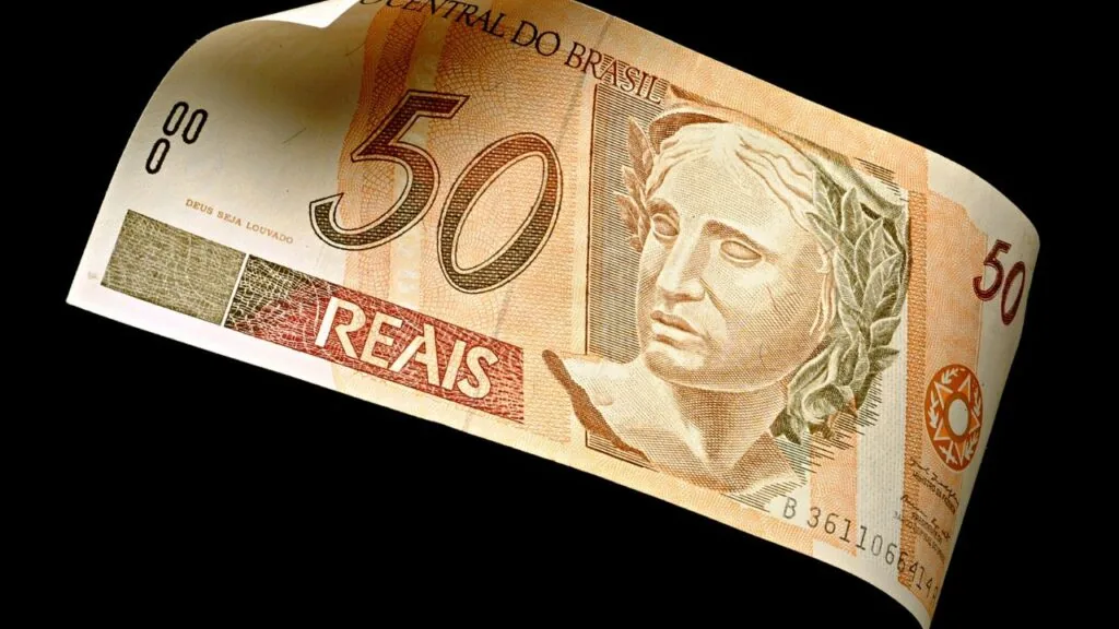 salário família quem tem direito