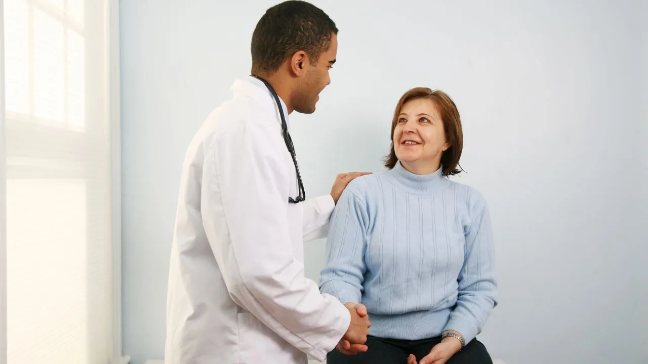 Cervicobraquialgia: o que é, sintomas e tratamento da dor no braço